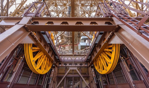 Spend a special moment with a padel champion ‹ Greets Paris