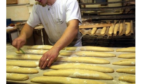 Fabrication de la baguette traditionnelle française