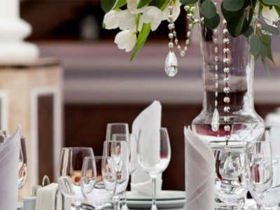 THE ARTS OF THE TABLE AND THE « SERVICE À LA FRANÇAISE » WILL HAVE NO SECRET FOR